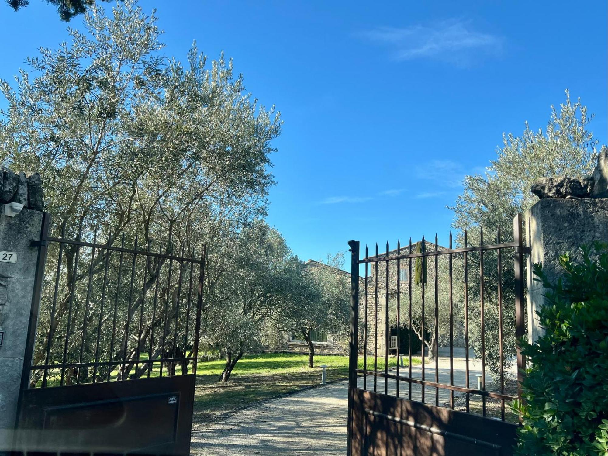Provence Km28 Bed & Breakfast Gordes Exterior foto